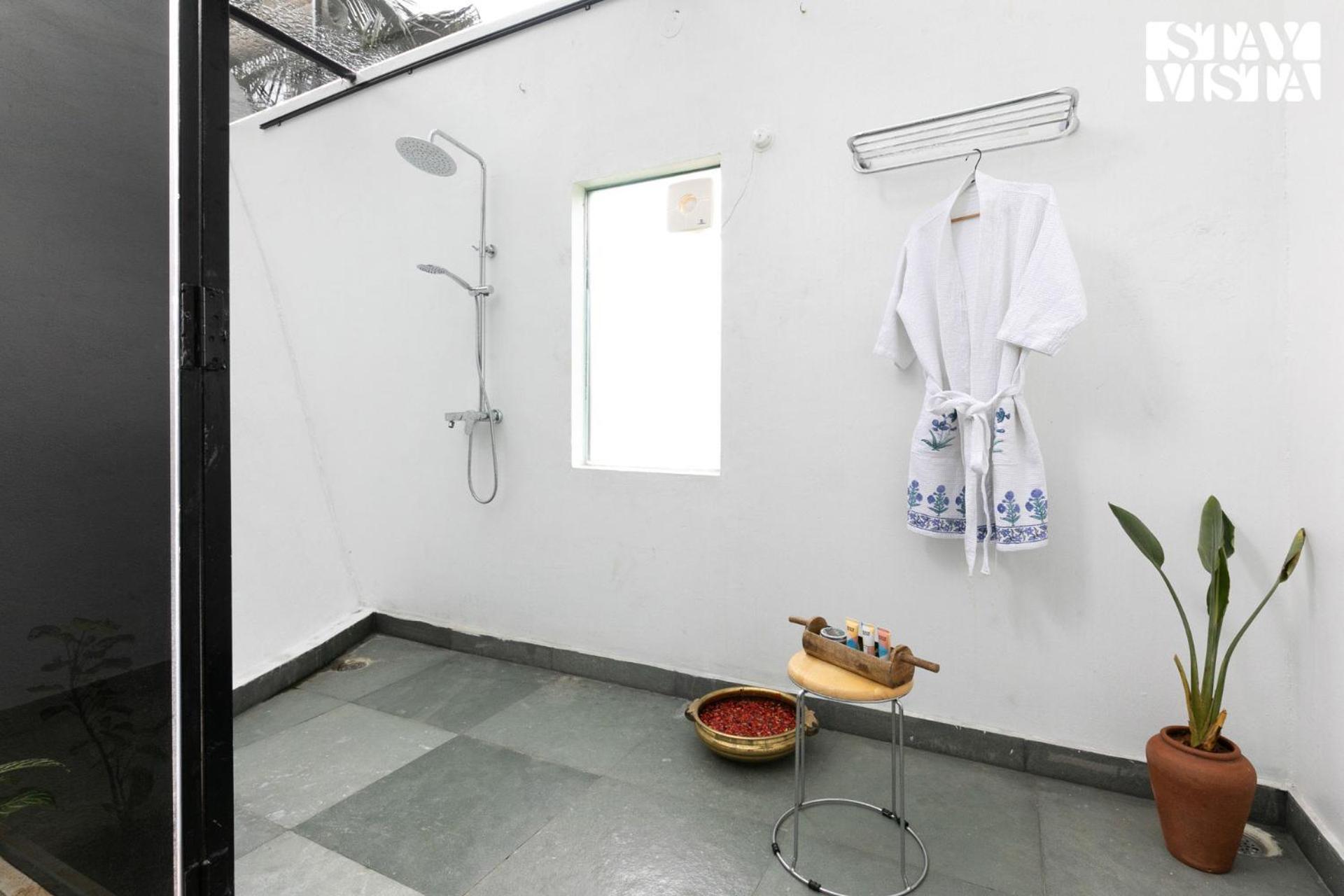 Stayvista At Shwaas Mysore With Private Pool Экстерьер фото